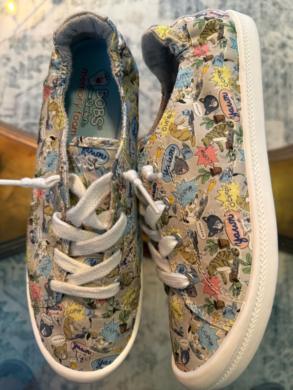 Skechers BOBS Beach Bingo Mellow Cats Sneakers Memory Foam Slip-On Quirky 8.5